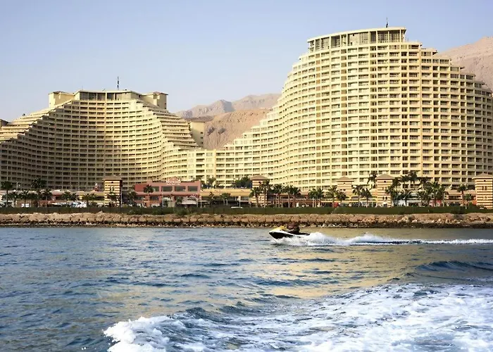 في اهرامات بورتو السخنة * Ain Sukhna
